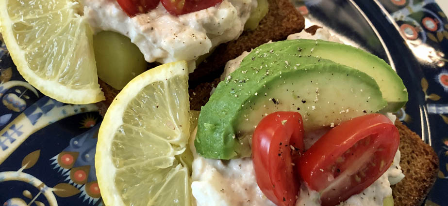  Danska smörrebröd med tonfiskröra