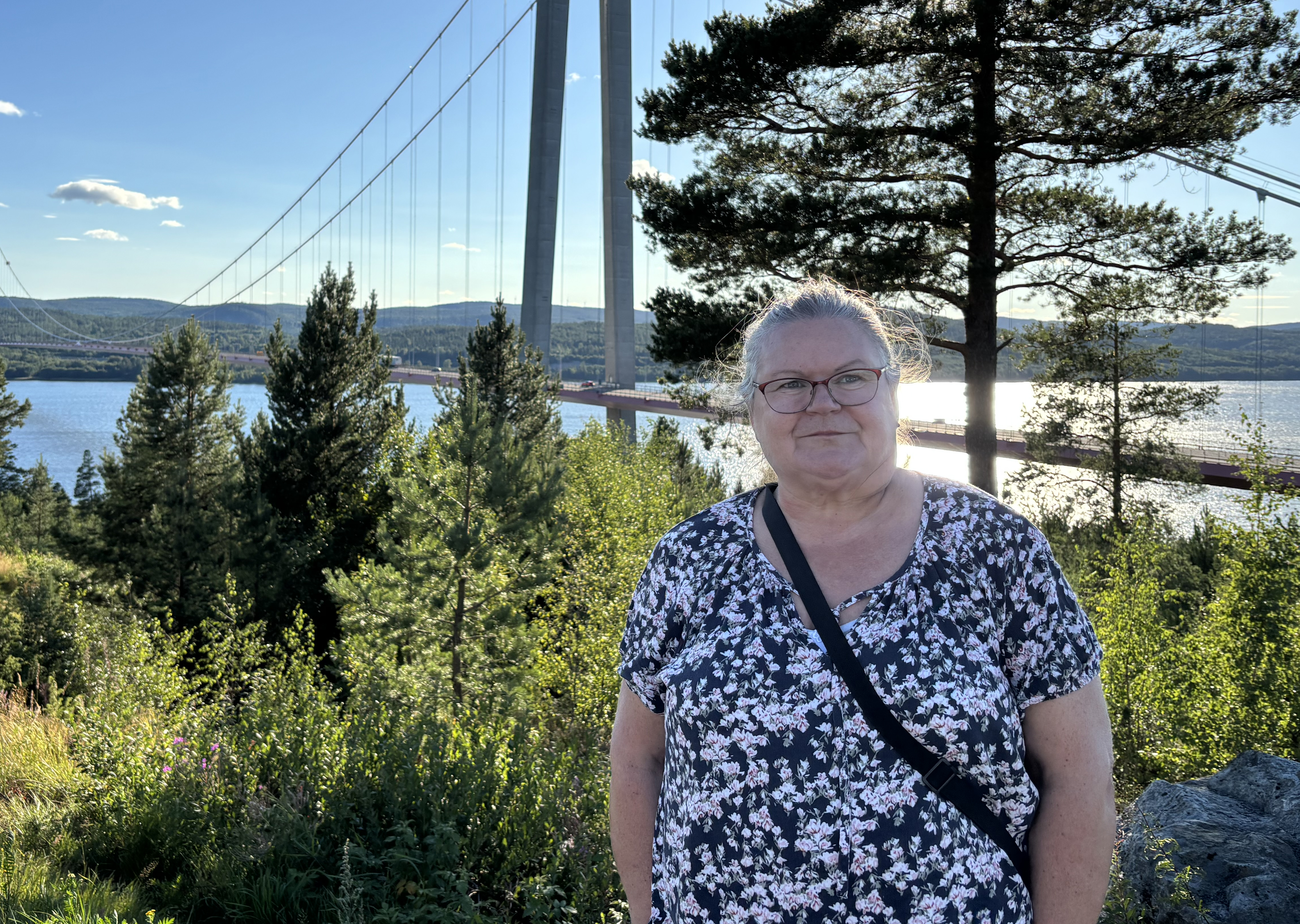 ”Jag skickade ett sms till Annelie: Hänger du med på Titiyo?”