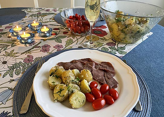 Fransk potatissallad med rostbiff